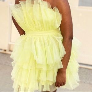 Missguided like green 👗